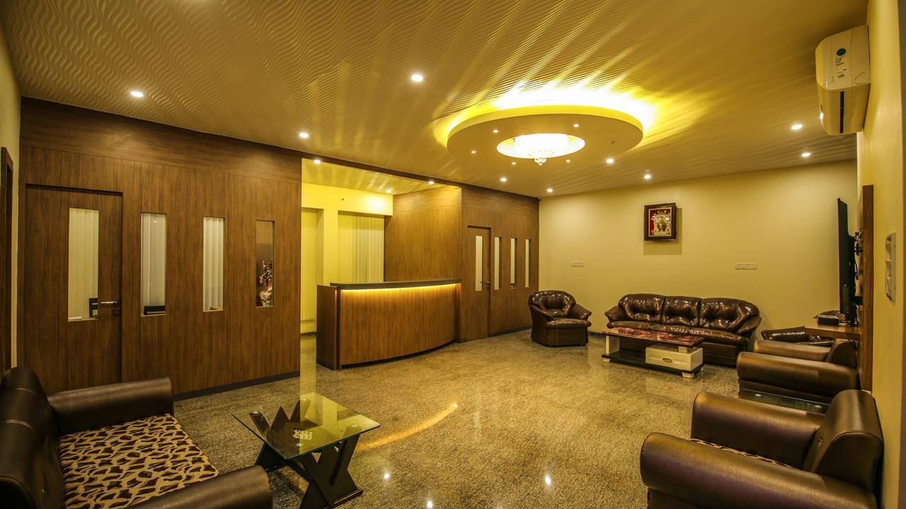 Saubhagya Inn International Lucknow Esterno foto