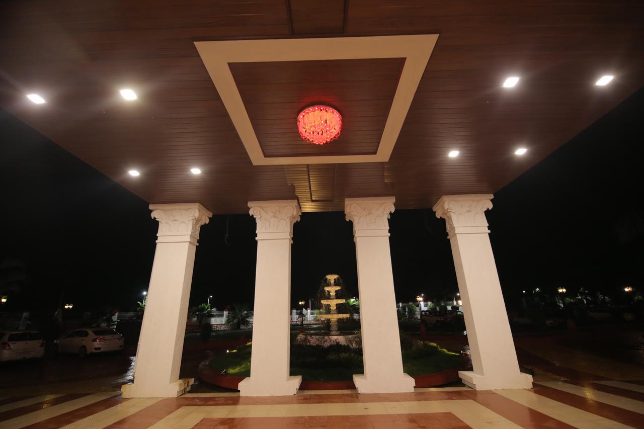 Saubhagya Inn International Lucknow Esterno foto