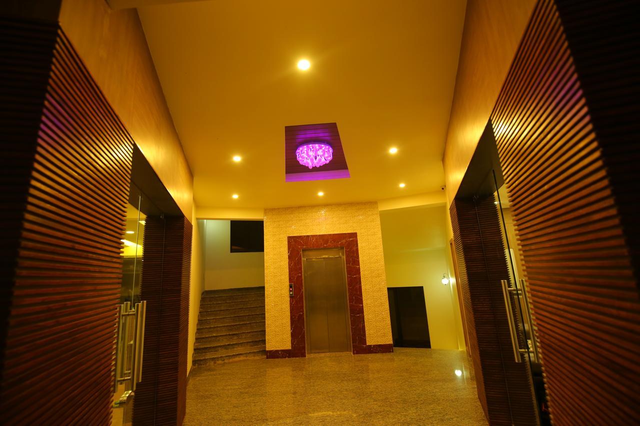 Saubhagya Inn International Lucknow Esterno foto